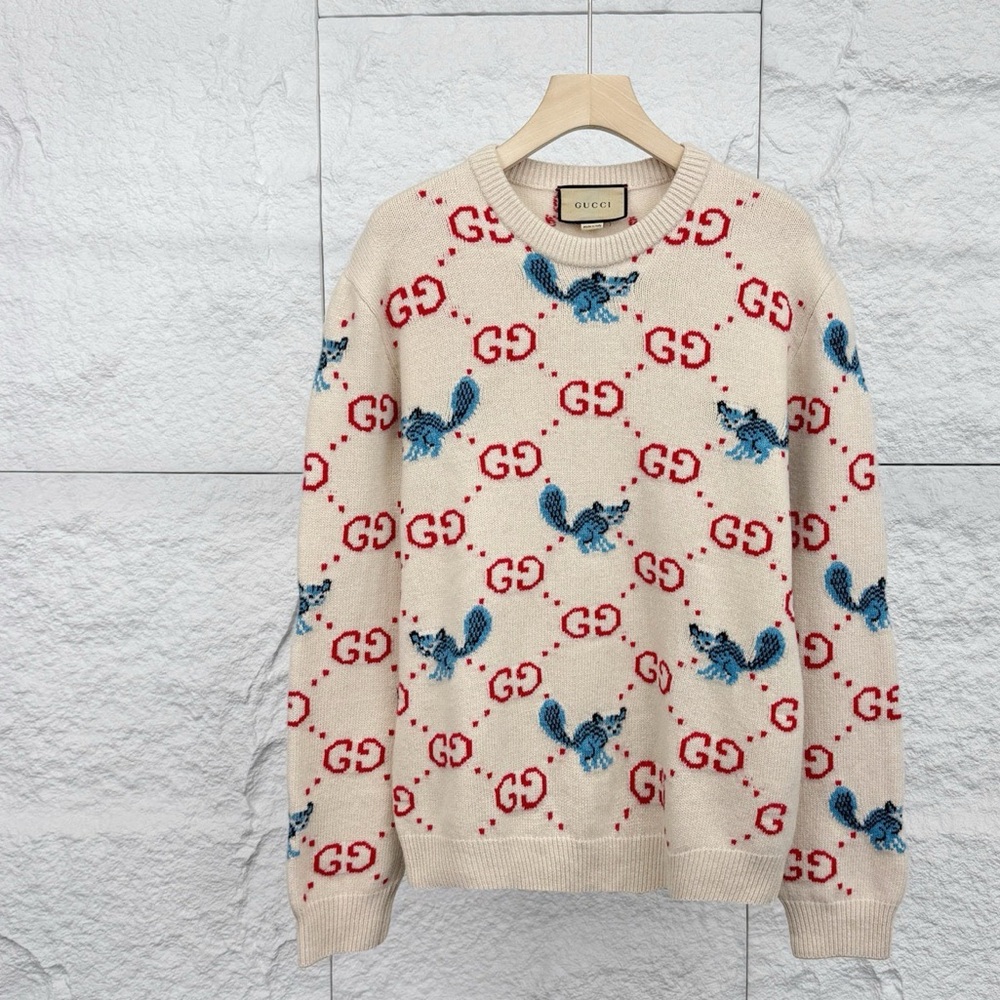 🚩steal authentic Gucci Cream Sweater with Red and Blue Pattern